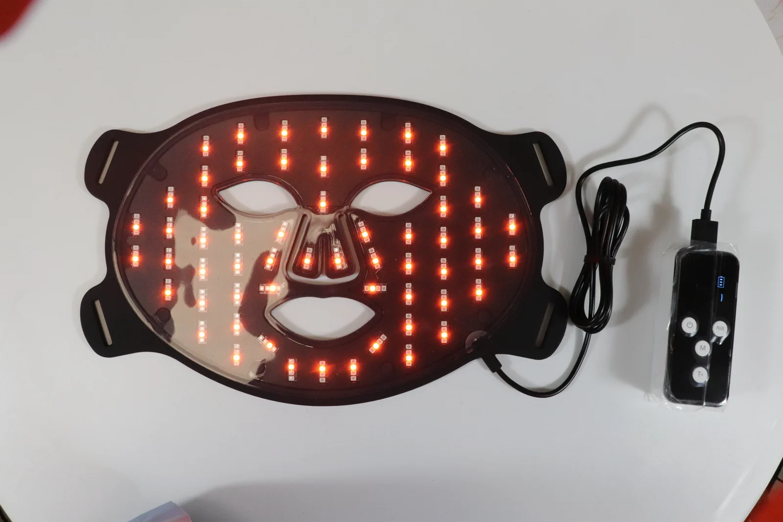 M01 illuminated LED array