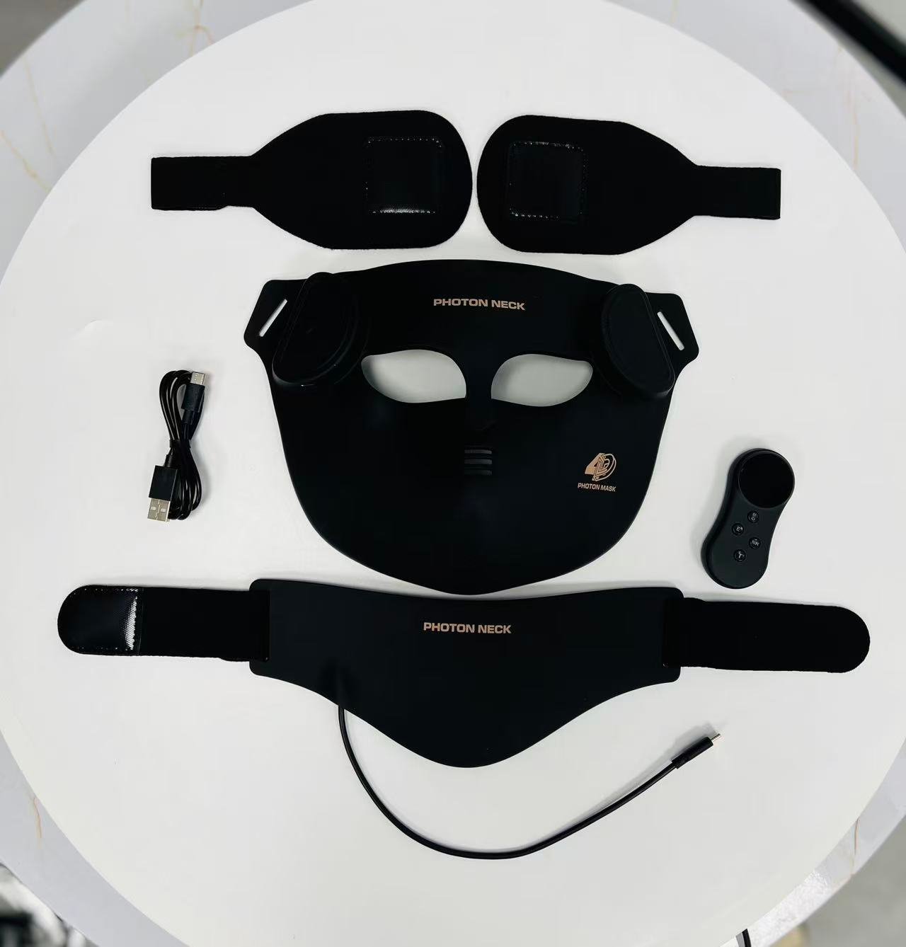 4D LED Face & Neck Therapy Set detail page 3